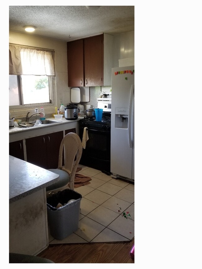 Building Photo - 3134 Brokaw St