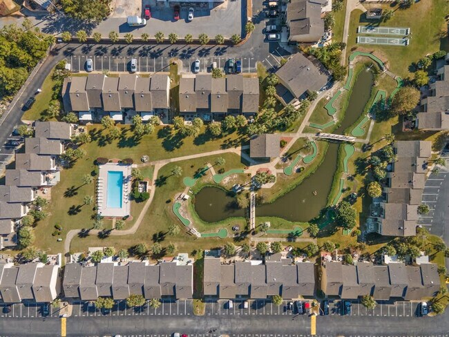 Building Photo - 135 Grande Island Blvd