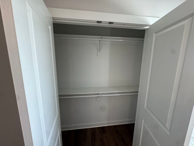 Building Photo - 4401 Havanna