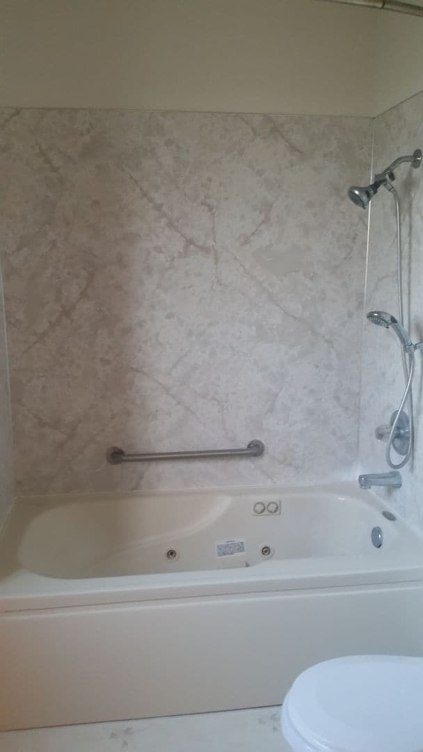 Building Photo - Asotin Home