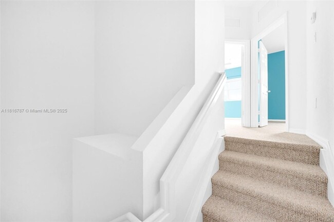 Building Photo - 10870 NW 88th Terrace