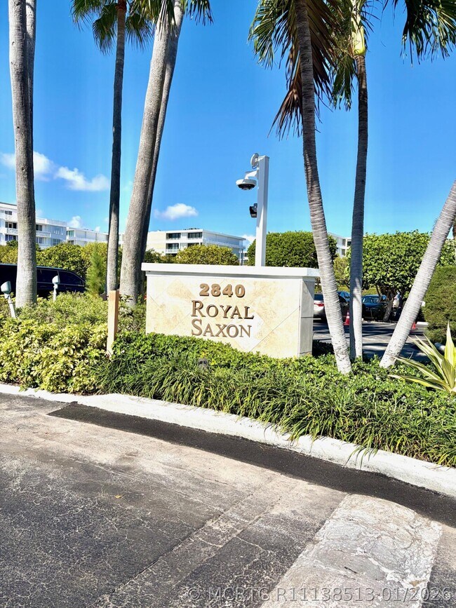 Building Photo - 2840 S Ocean Blvd