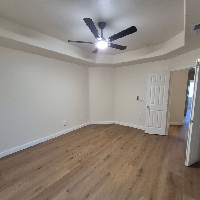 Building Photo - 5317 Buckwood Way