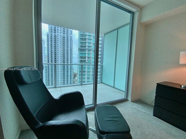 Building Photo - 1100 S Miami Ave