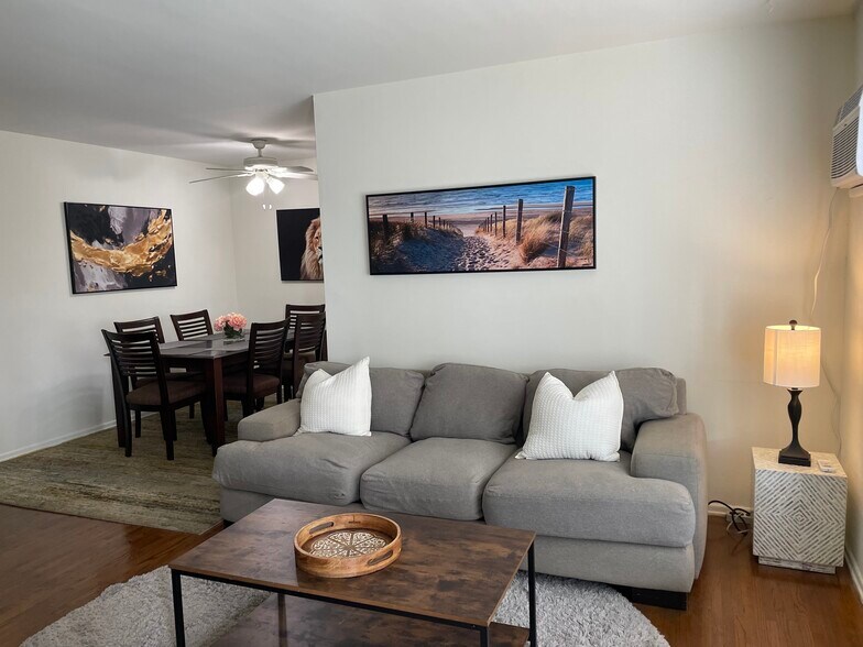 Building Photo - 8563 Colgate Ave