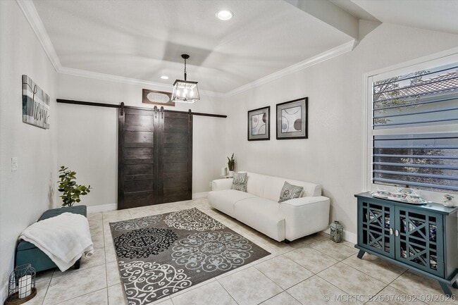 Building Photo - 4381 SW Gossamer Cir