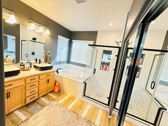 Building Photo - 3-Bedroom | 2.5 Bathroom Home with Solar, ...