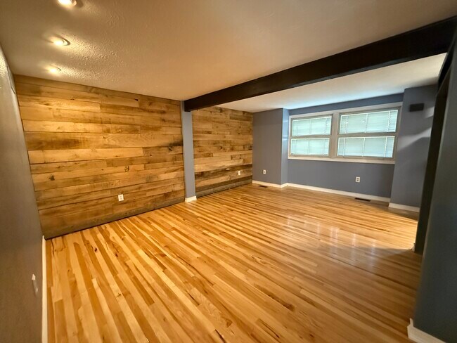 Building Photo - 2553 Hunting Ridge Trail