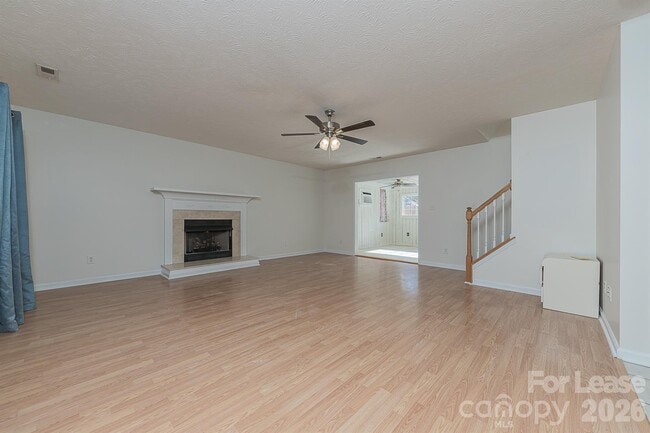 Building Photo - 110 Mendover Dr