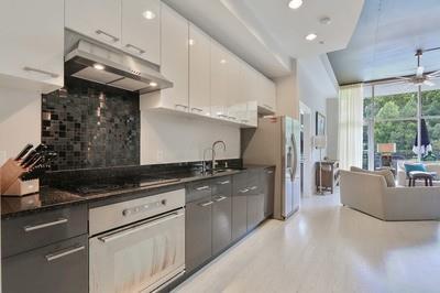 Building Photo - 3400 Malone Dr