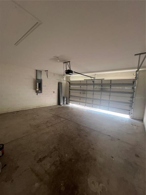 Building Photo - 3287 Trentwood Ln