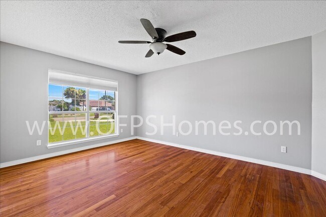 Building Photo - 4 Bedroom Home in Antioch Estates