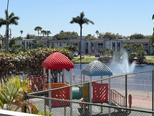 Building Photo - 5020 NW 79th Ave