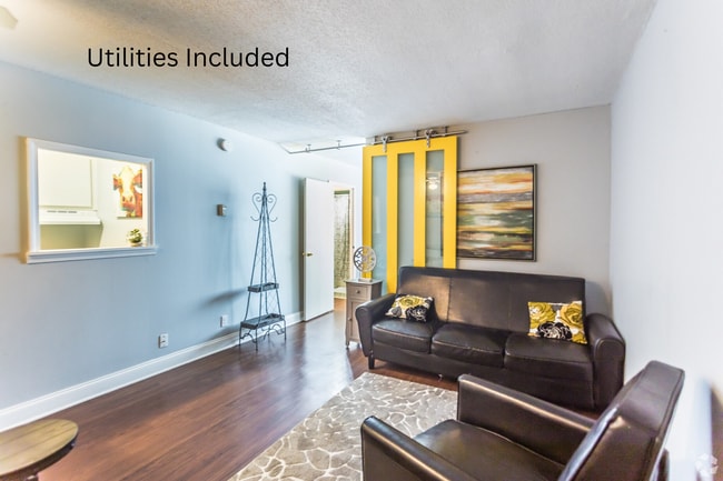 Building Photo - Helix at the District