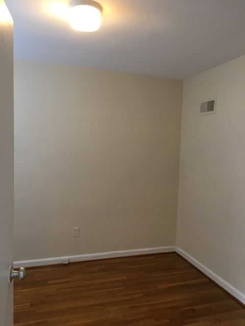 Building Photo - 5319 Pooks Hill Rd