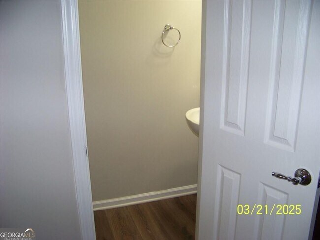 Building Photo - 2787 Deerwood Ln