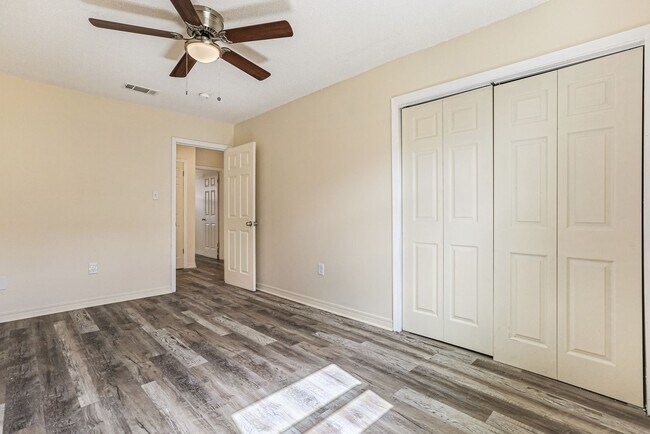Building Photo - 1113 Orange Blossom Ln