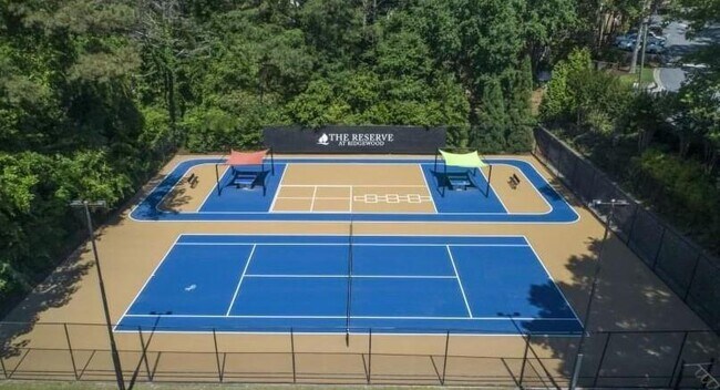 Building Photo - 7100 Roswell Rd