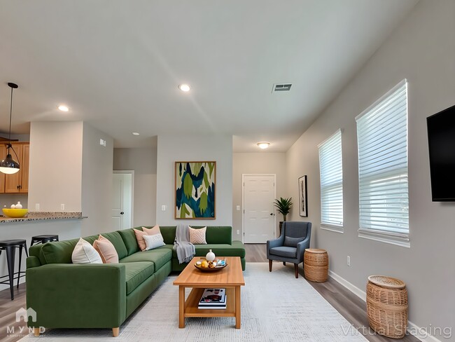 Building Photo - 1016 Lacebark Pne Ln