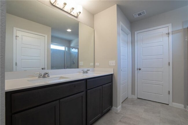 Building Photo - 177 Fluttermill Loop