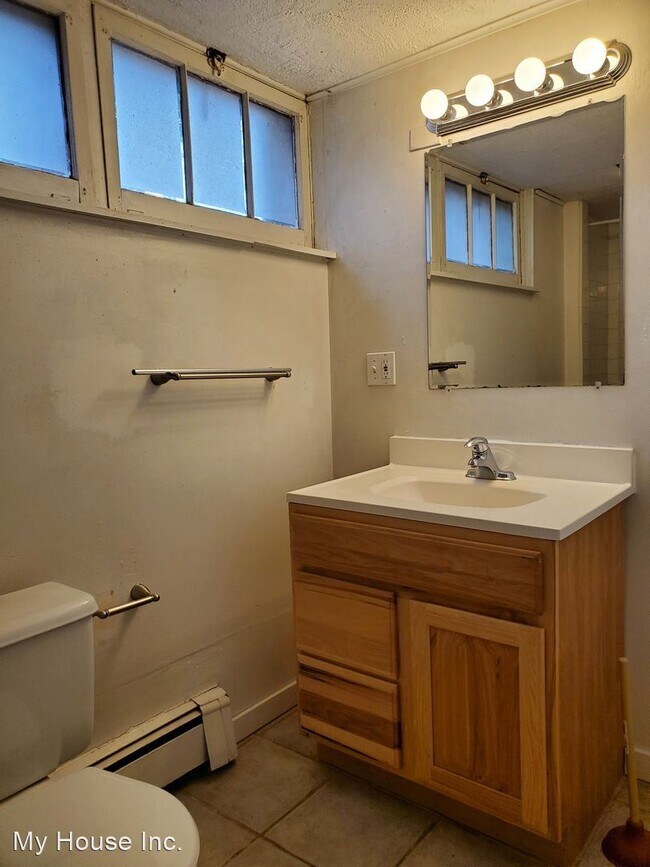 Building Photo - 4 br, 2 bath House - 417 East Edwards Street