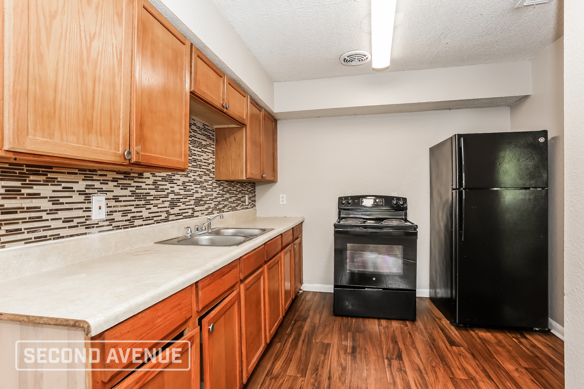 Building Photo - 4662 Roanoke Blvd