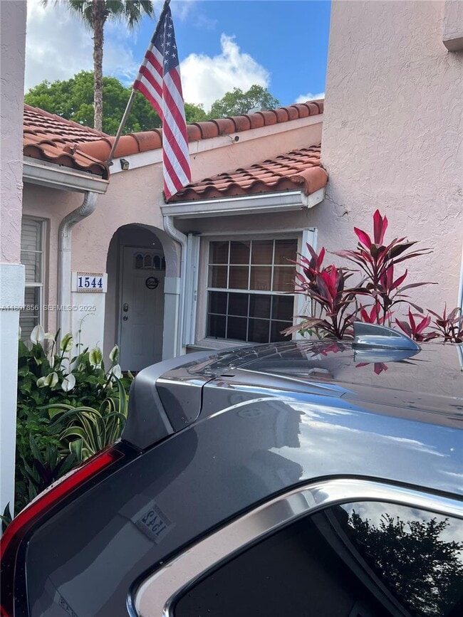 Building Photo - 1544 Springside Dr