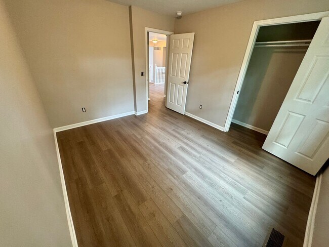 Building Photo - 3 Bedroom - Dublin