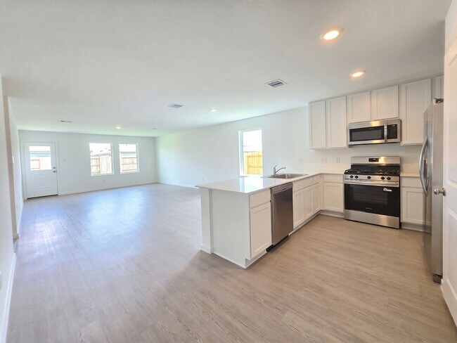 Building Photo - 26818 Zebra Grass Dr
