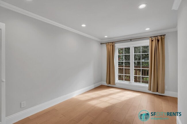 Building Photo - Diamond Heights/Noe Valley: Single Family Home w/ Guest Suite, Yard, Garage & EV Charger