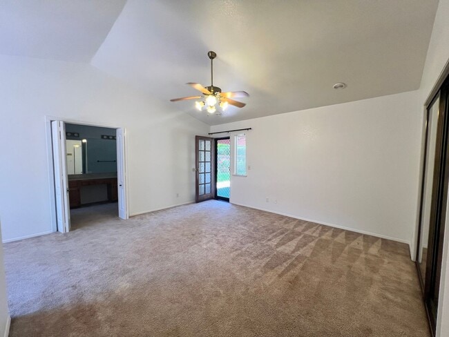 Building Photo - For Rent – Spacious 3 Bed / 2 Bath | 2,660 Sq Ft | West Madera