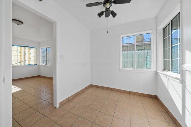 Building Photo - 44524 Cedar Ave