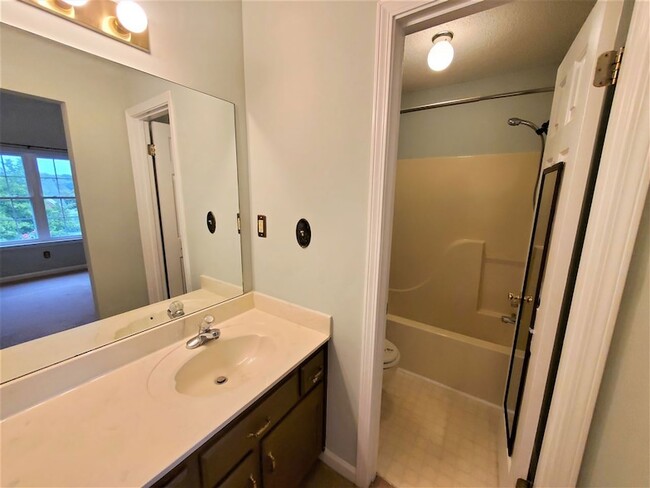 Building Photo - 9547 Daly Dr