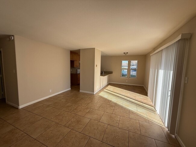 Building Photo - Move-In Ready 3-Bed Home with Detached Garage & Extra Parking