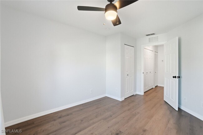 Building Photo - 3009 Palmetto Oak Dr