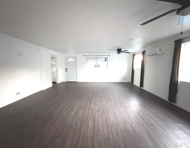 Building Photo - 16060 39th Ave