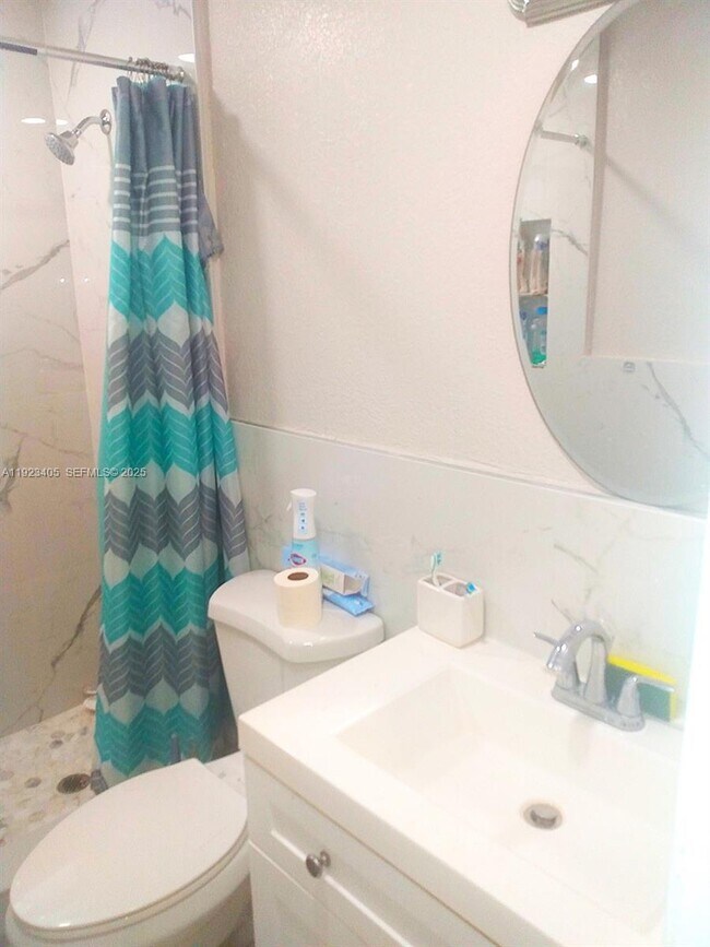 Building Photo - 980 NW 109th St