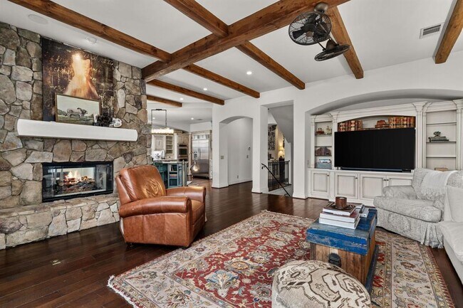 Building Photo - 7324 Vista Mountain Dr