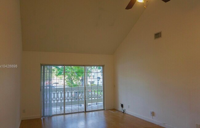 Building Photo - 10441 Mahogany Key Cir