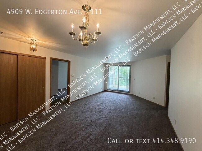 Building Photo - 4909 W Edgerton Ave