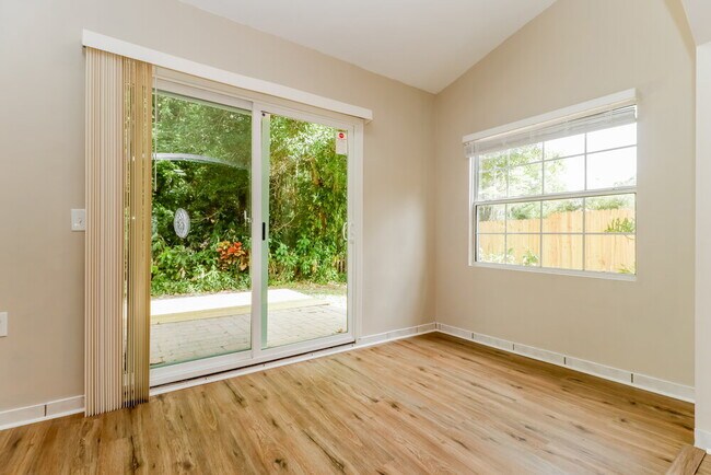 Building Photo - 2135 Remington Pointe Blvd