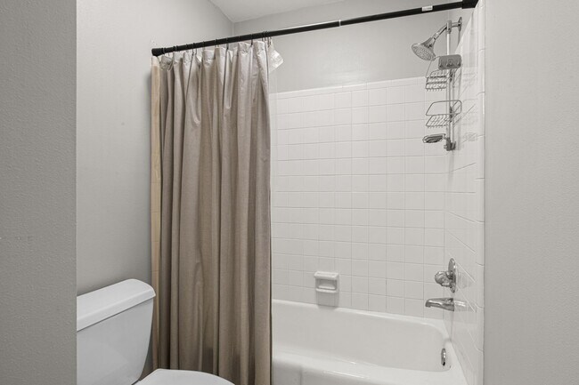 Building Photo - 3116 Brittany Pl