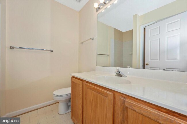 Building Photo - 6801 Fallard Place