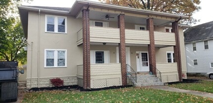 Building Photo - 135 E Broadway Ave