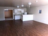 Building Photo - $300 OFF 1ST MONTH RENT IF YOU MOVE IN WIT...