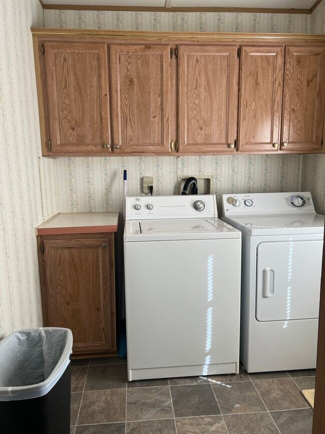 Building Photo - 511 Yost Rd