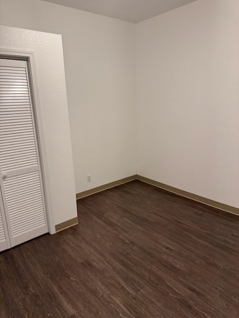 Bedroom - 2111 W Sussex Ave