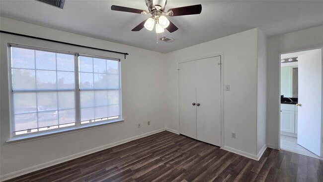 Building Photo - 11806 E Galwan Cir