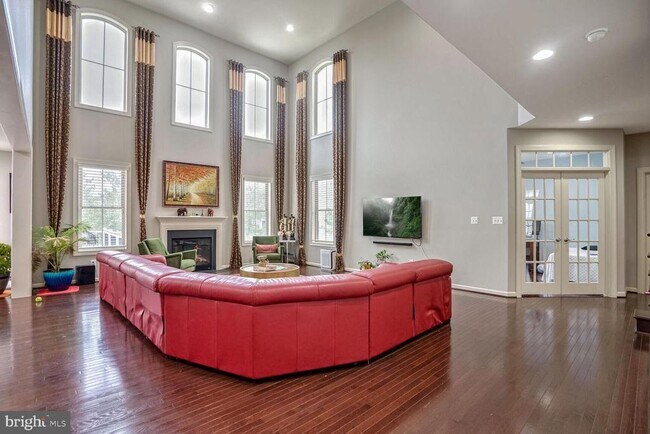 Building Photo - 42229 Majestic Knolls Dr
