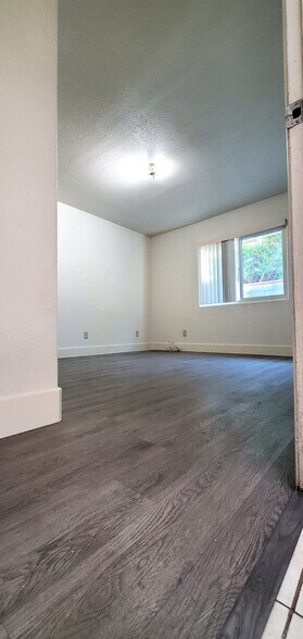 Rear Bedroom.1-2 - 16584 Lorelei Ln